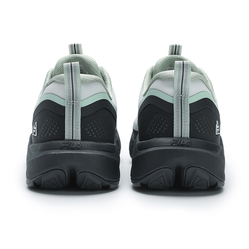 FILA WOLF Cushioning Wear-Resistant Low-Top Running Shoes Women's Standout White Asphalt Gray