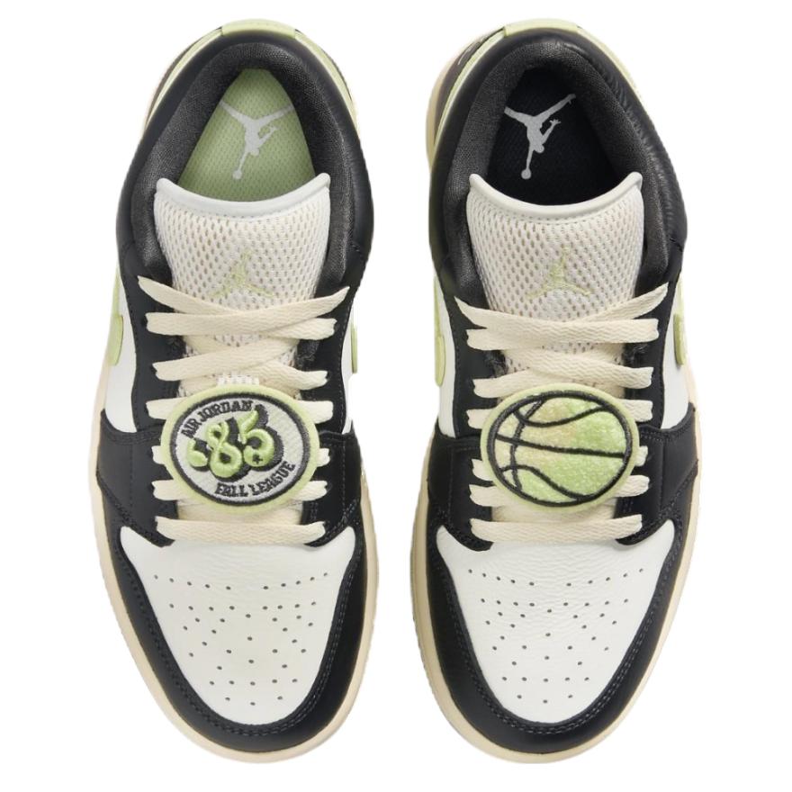Jordan Air Jordan 1 Slip Resistant Abrasion Resistant Low top Vintage Basketball Shoes Unisex Black White купить в интернет-магазине Yoocart с быстрой доставкой по России.