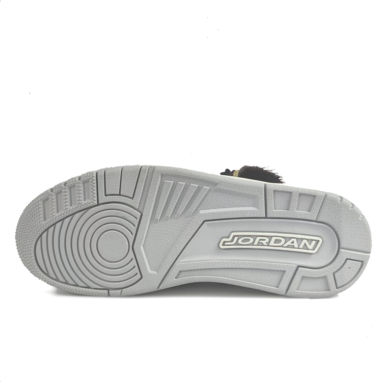 Jordan Courtside 23 Cushioned Slip-Resistant Mid-Top Vintage Basketball Shoes Men's Red White Gray купить в интернет-магазине Yoocart с быстрой доставкой по России.
