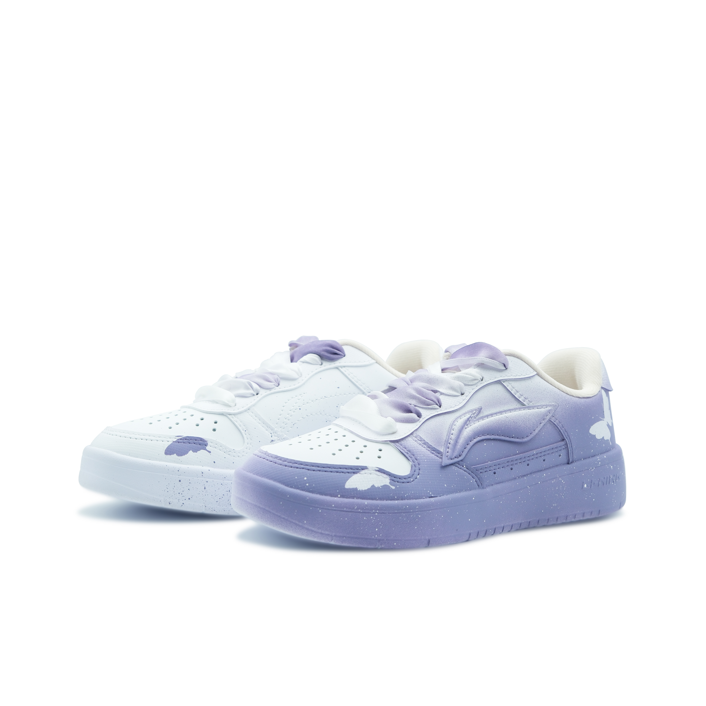 LiNing Pontoon Boats Slip Resistant And Abrasion Resistant Coverage Low Top Skateboard Shoes Women's White Purple купить в интернет-магазине Yoocart с быстрой доставкой по России.