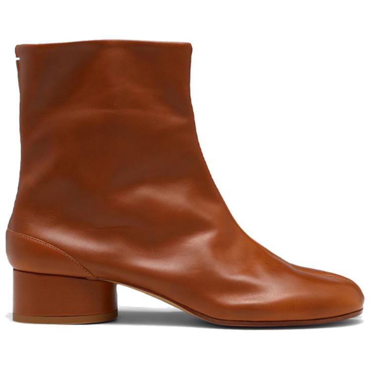 Maison Margiela Tabi Ankle Boots Ankle Boots Women's Tan купить в интернет-магазине Yoocart с быстрой доставкой по России.