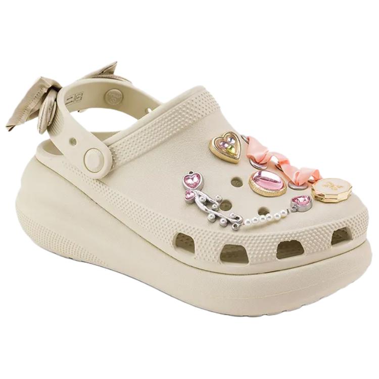 Crocs Floating Dream Flower Shadow Cream Puff Clogs Women's Beige купить в интернет-магазине Yoocart с быстрой доставкой по России.