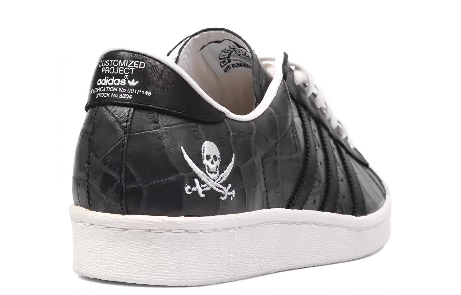 Adidas Superstar 80s Neighborhood купить в интернет-магазине Yoocart с быстрой доставкой по России.
