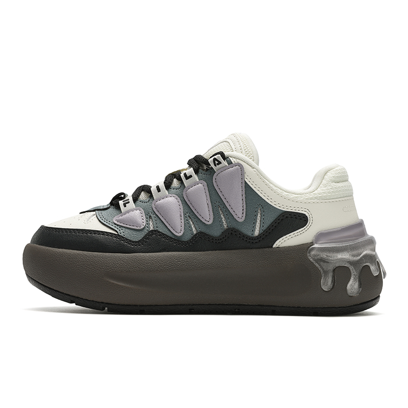 FILA CARROT 2 Anti Slip Wear Resistant Low Top Skateboard Shoes Women's White Black