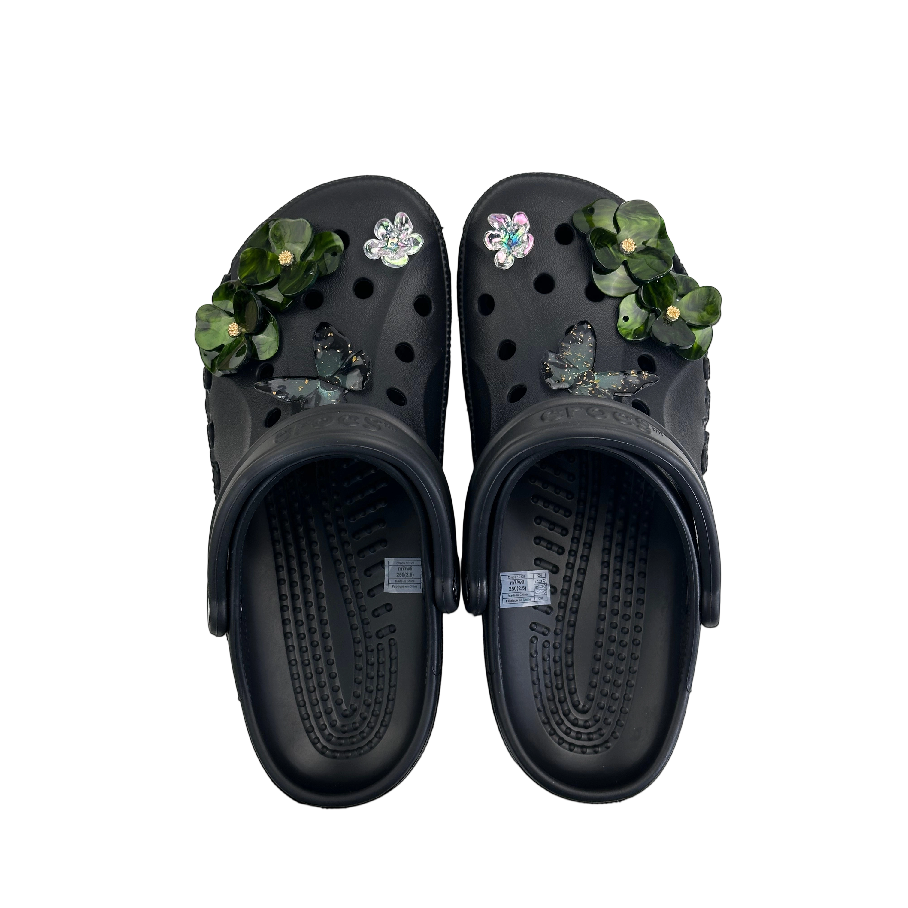 Crocs Baya Clogs Unisex купить в интернет-магазине Yoocart с быстрой доставкой по России.