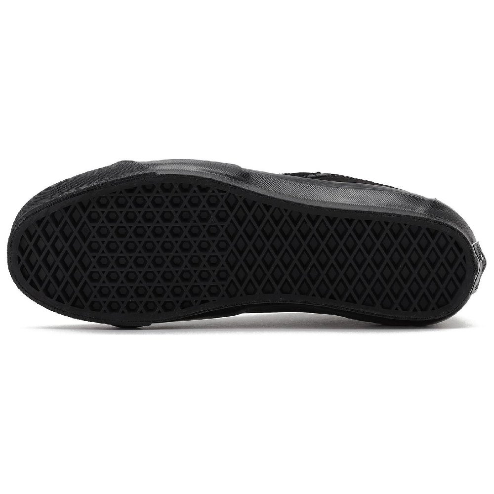 Sk8 Premium Vans Mid 83 'Black'