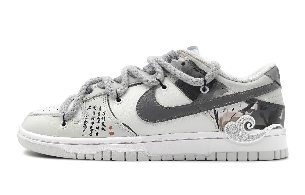 Nike Dunk Low-Top Skateboard Shoes Women's Gray White