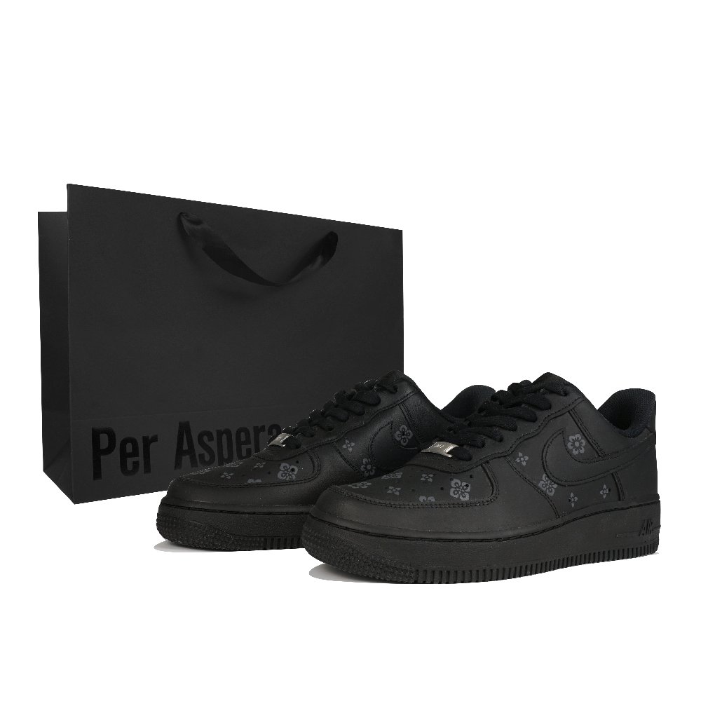 Nike Air Force 1 Low-Top Skateboard Shoes Women's Black Silver