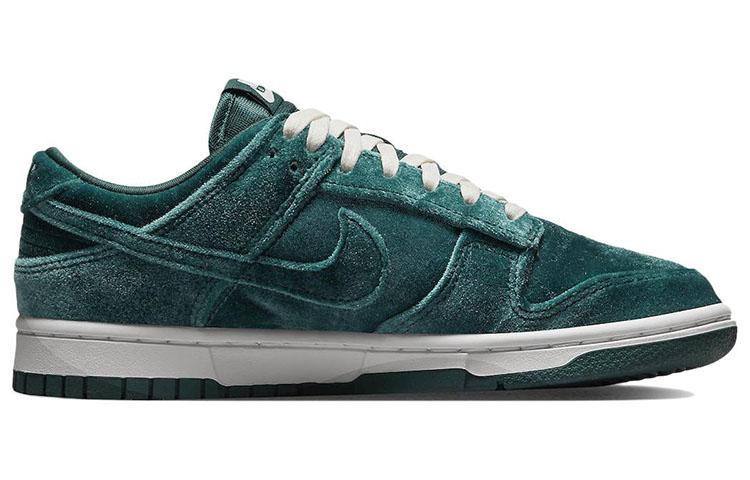 Nike Dunk Low 'Green Velvet' Women's купить в интернет-магазине Yoocart с быстрой доставкой по России.
