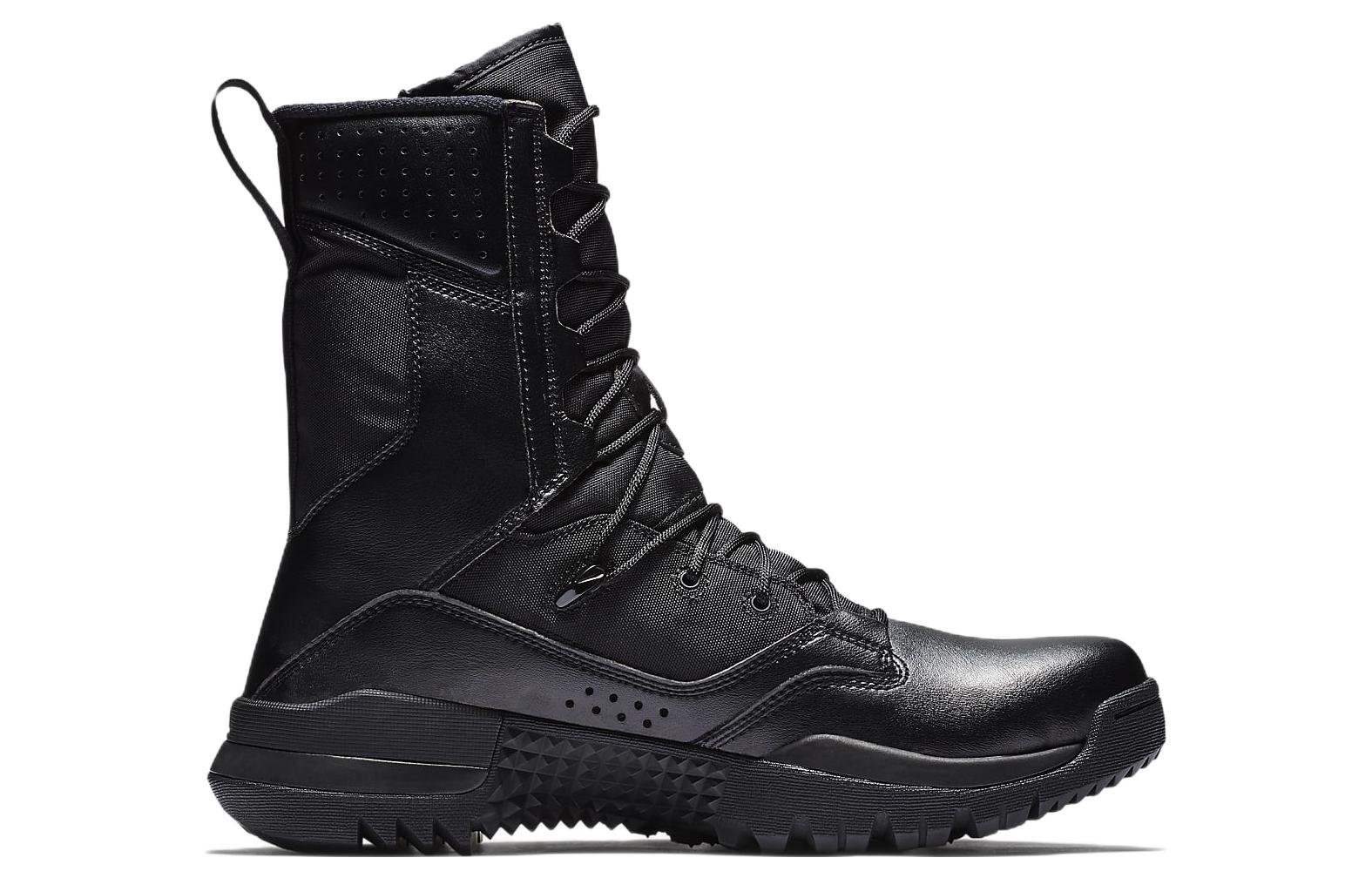 Nike Special Field Boot 8 Inch Black