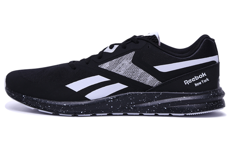 Reebok Runner 'Black White'