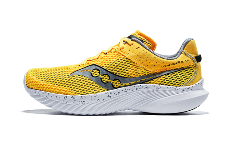 Saucony Kinvara 14 Essence Low Top Running Shoes Men's Yellow Black