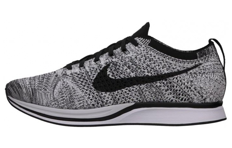 Nike Flyknit Racer Oreo