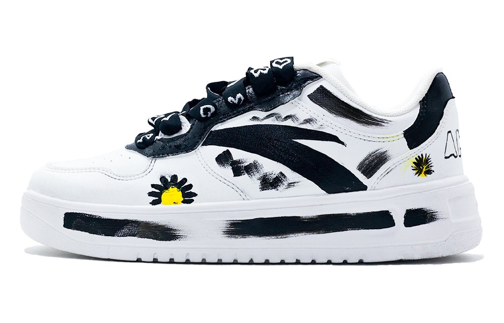 Anta Slip Resistant Cushioning Abrasion Resistant Low Top Skateboard Shoes Women's Black White
