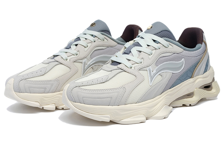 LiNing Cushioned Slip-Resistant Breathable Low-Top Sports Casual Shoes Men's Gray White