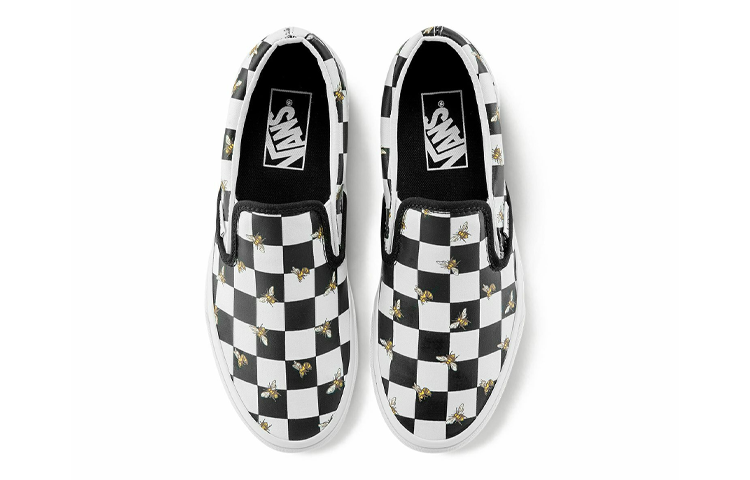 Vans Classic Slip On Bee Check 'Black White' купить в интернет-магазине Yoocart с быстрой доставкой по России.