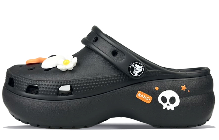 Crocs Classic Clog Clogs Women's Black