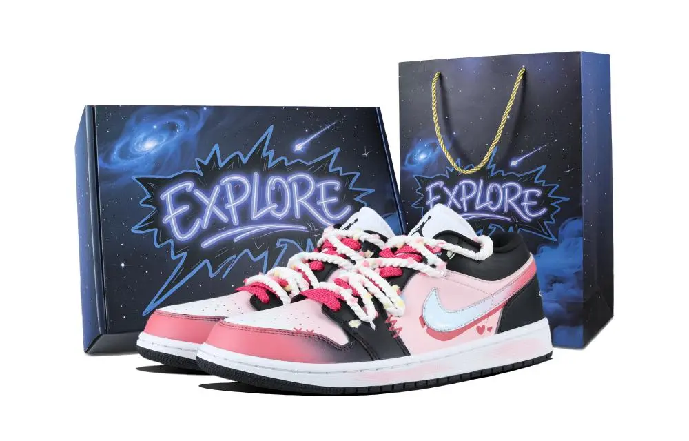 Jordan Air Jordan 1 Sweet Wild Fantasy Low top Vintage Basketball Shoes Unisex Pink Black