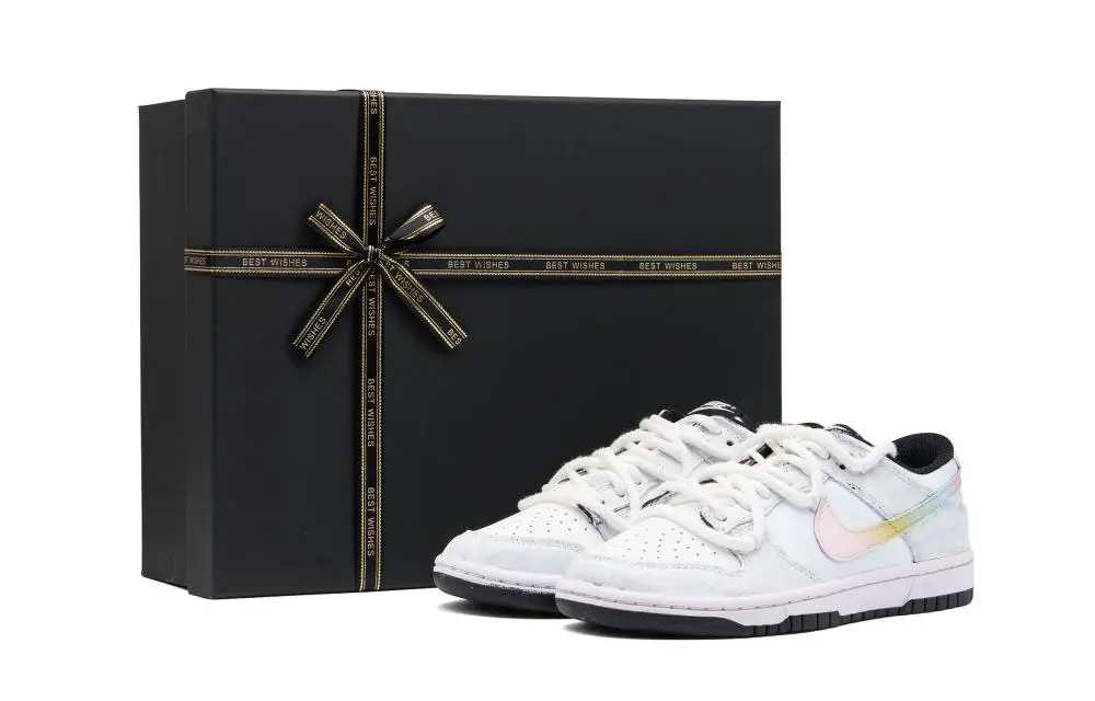 Nike Dunk Abrasion Resistant Low top Skateboard Shoes Unisex Light Gray
