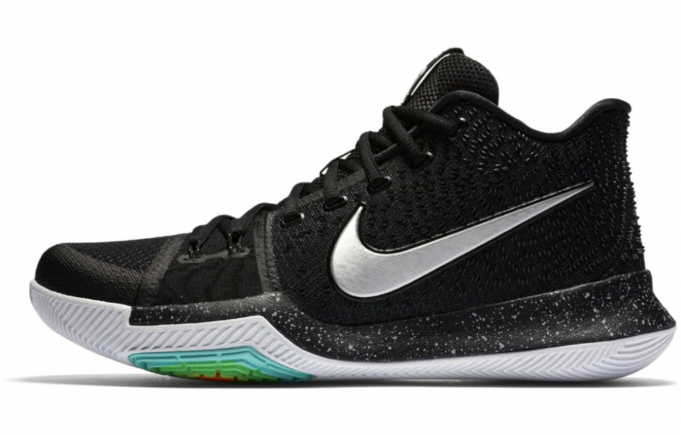 Nike Kyrie 3 Ep 'Black White'