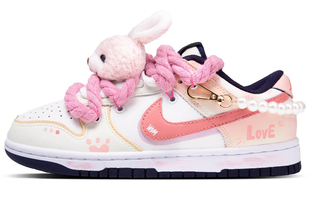 Nike Dunk Anti-Slip Wear-Resistant Low-Top Skateboard Shoes Women's White Pink
