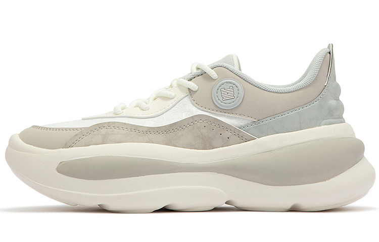 361° Cushioning, Slip Resistant, Abrasion Resistant, Lightweight Low Top Sports Casual Shoes Women's Feather White