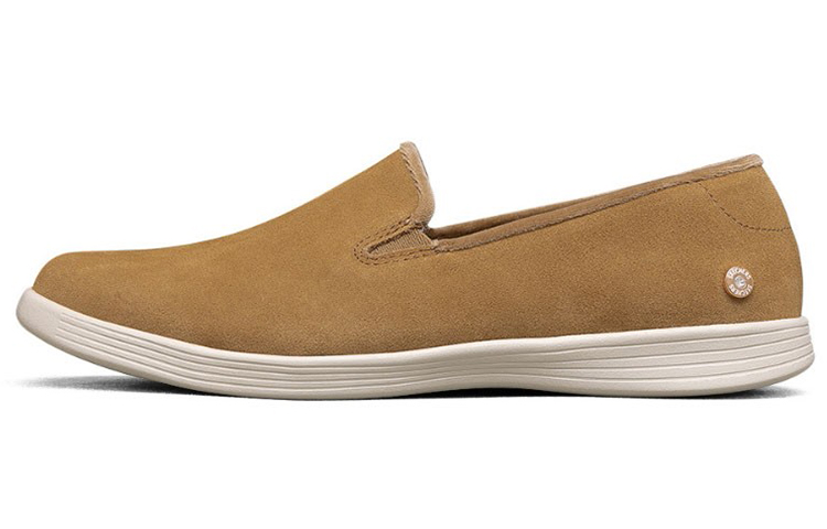 Skechers Graceful Low Top Casual Shoes Women's Chestnut