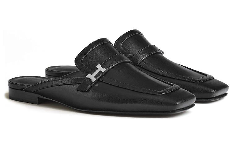 HERMES Groupie Abrasion Resistant Closed Toe Slippers Women's Black купить в интернет-магазине Yoocart с быстрой доставкой по России.