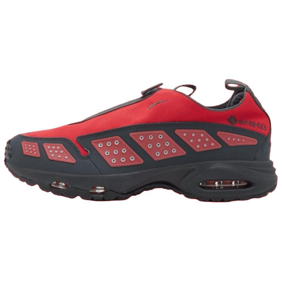 Nike Air Max Sunder Gore Tex Hyper Crimson Women's