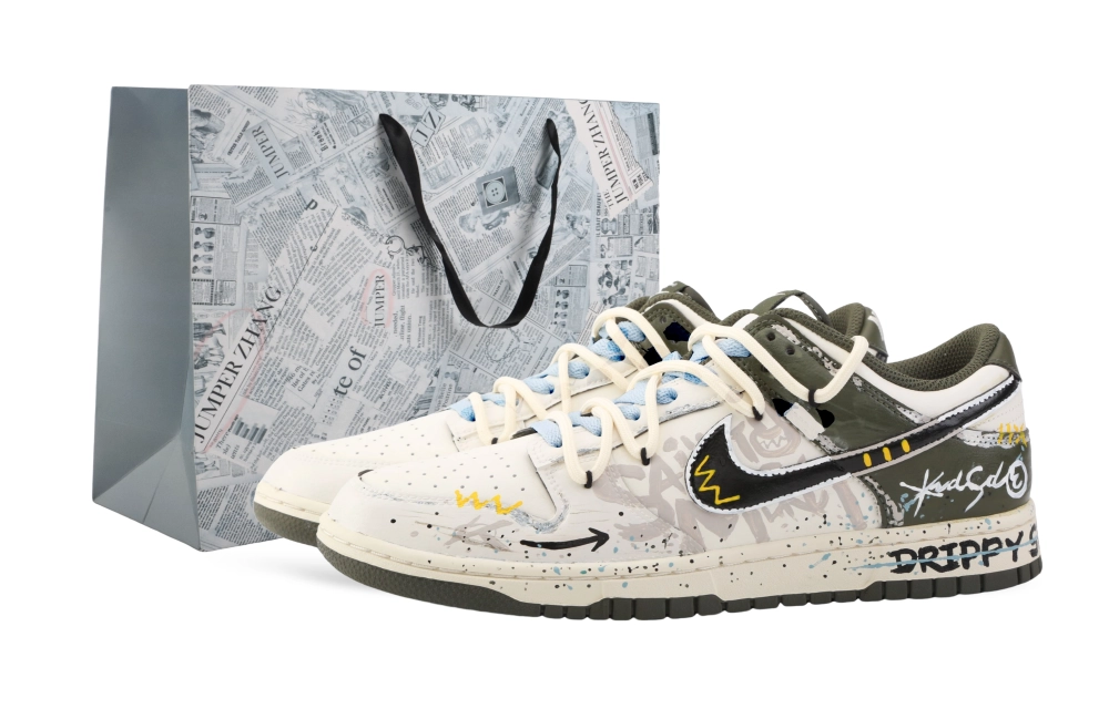 Nike Dunk Drippy Street Club Abrasion Resistant Low top Skateboard Shoes Unisex Beige Green