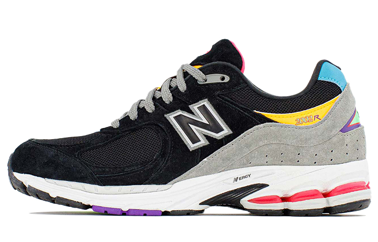 New Balance 2002R Dtlr Masquerade
