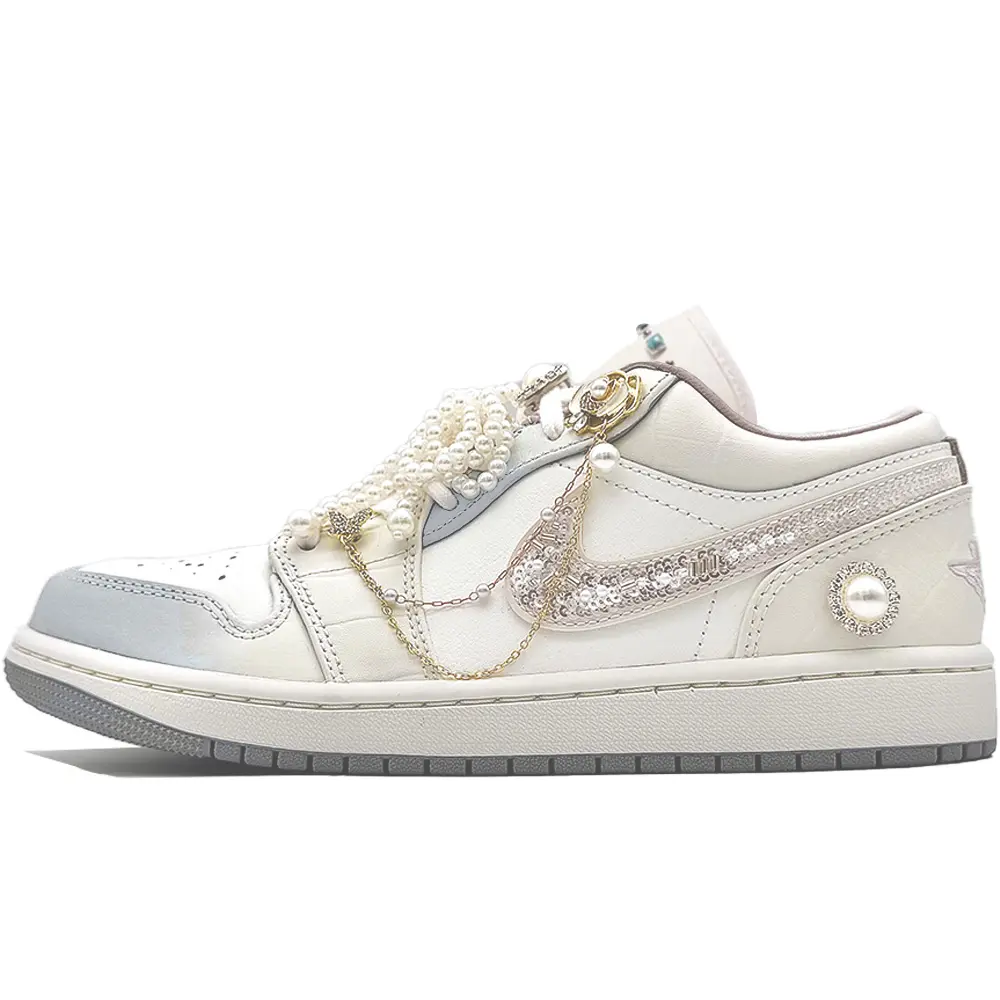 Jordan Air Jordan 1 Miss Cherished Abrasion Resistant Low top Vintage Basketball Shoes Women's Beige White Blue