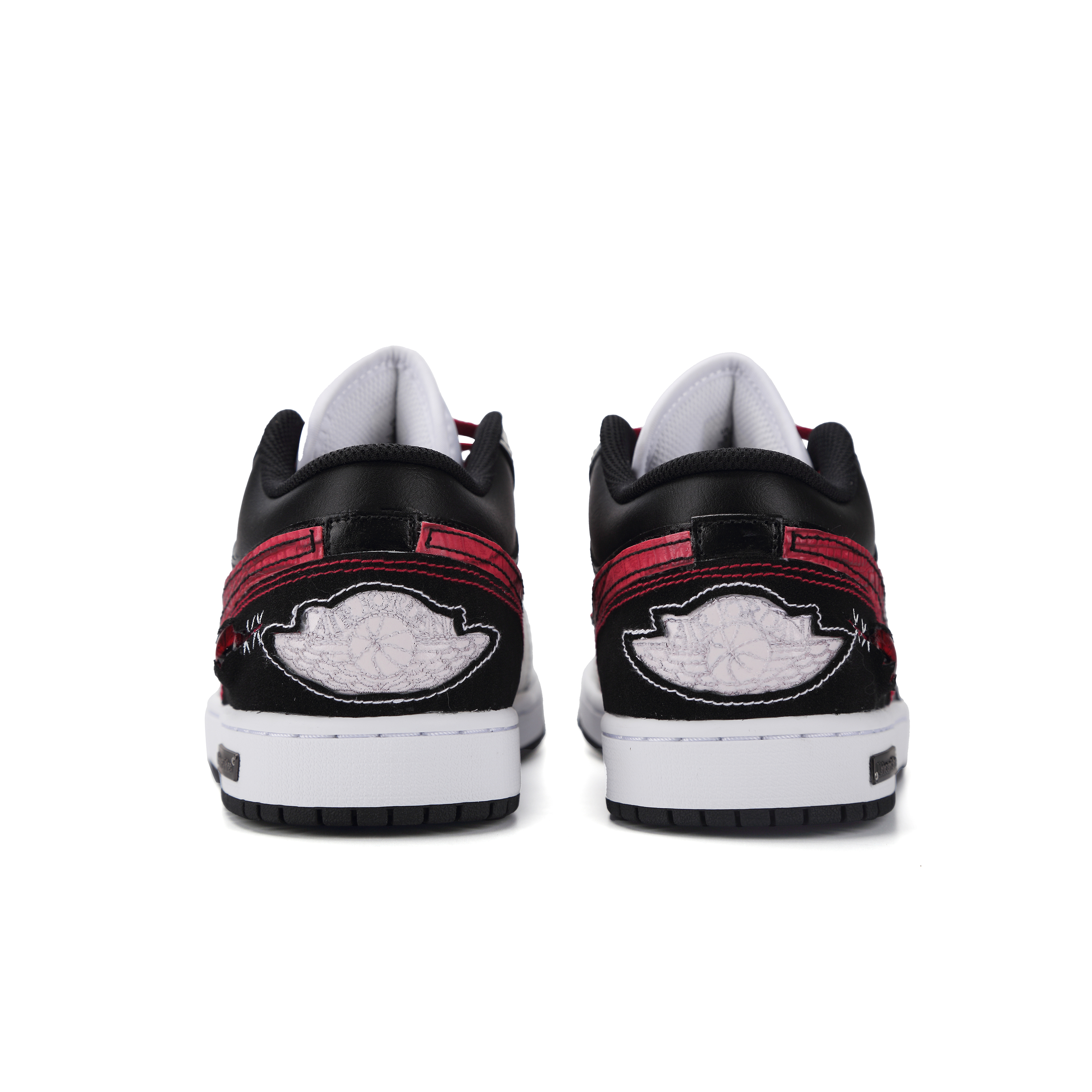 Jordan Air Jordan 1 Apocalypse Dragon Tribe Abrasion Resistant Low top Vintage Basketball Shoes Men's Black Red купить в интернет-магазине Yoocart с быстрой доставкой по России.