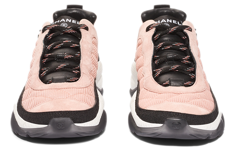 CHANEL Low top Casual Shoes Women's Pink купить в интернет-магазине Yoocart с быстрой доставкой по России.