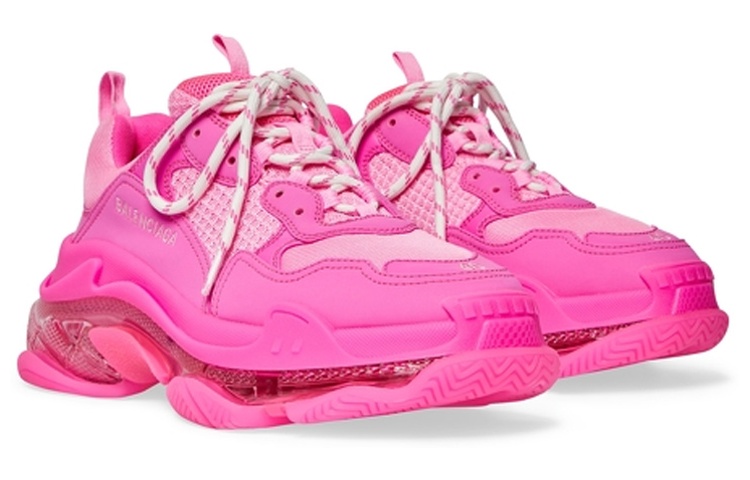 Balenciaga Triple S Low-Top Chunky Sneakers Women's Neon Pink купить в интернет-магазине Yoocart с быстрой доставкой по России.