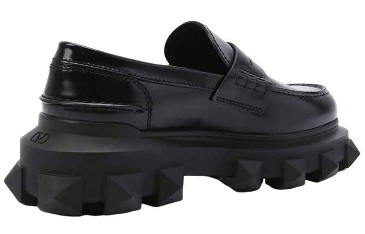 Valentino Trackstud Loafer 'Black'