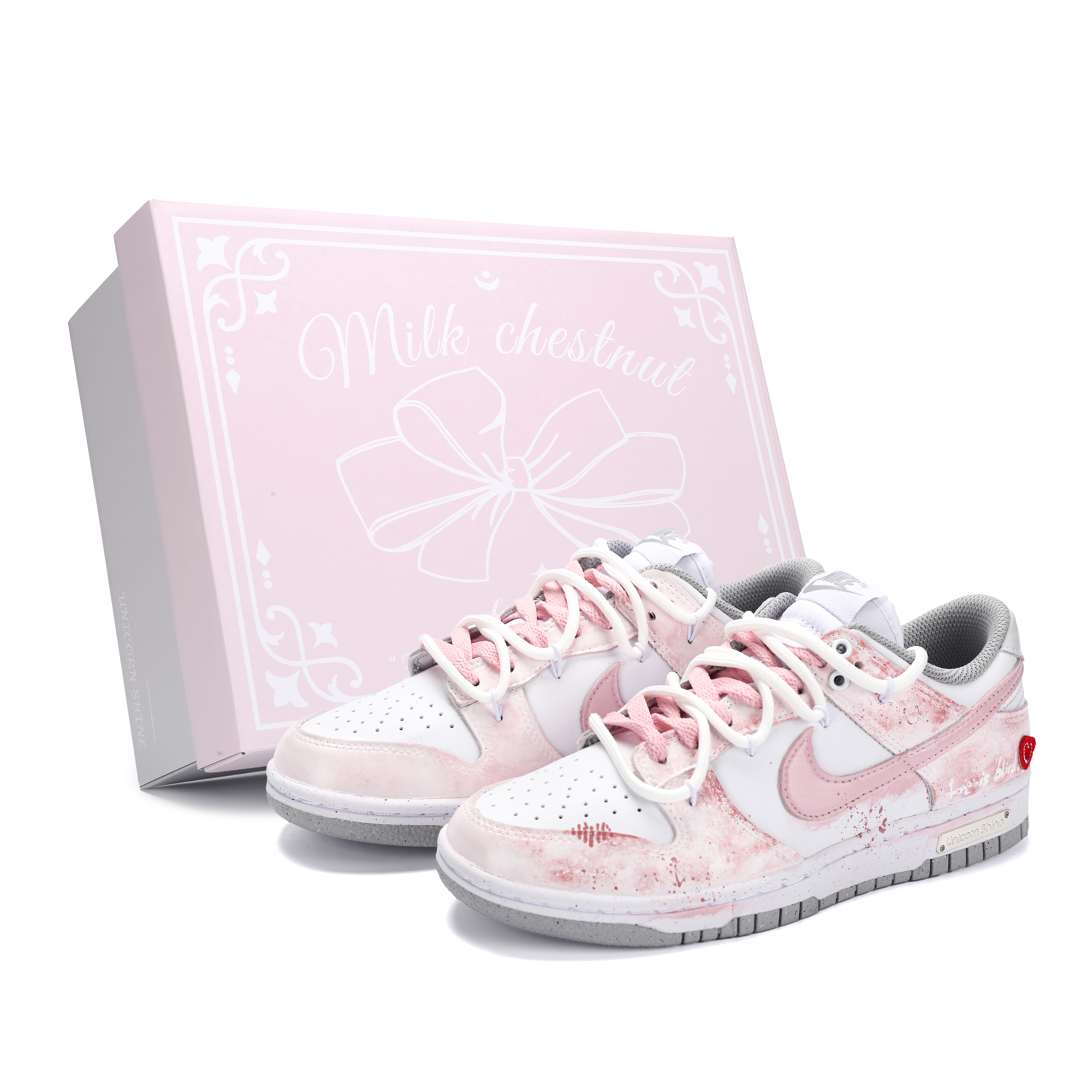Nike Dunk Heartbeat Heart Rate Abrasion Resistant Low top Skateboard Shoes Women's Pink