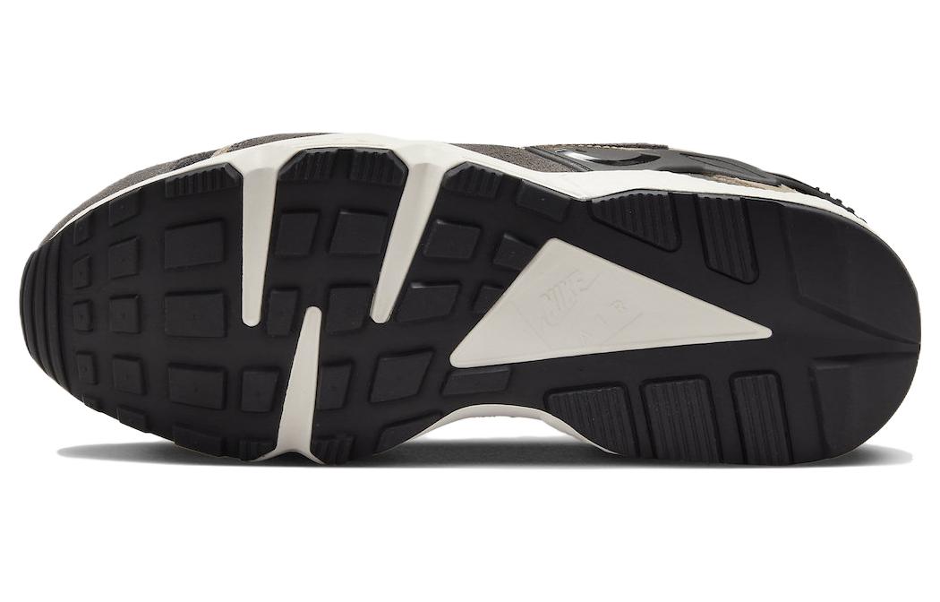 Nike Air Huarache Runner Black Medium Ash купить в интернет-магазине Yoocart с быстрой доставкой по России.