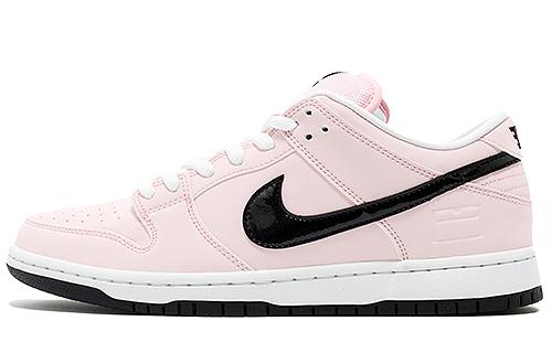 Nike SB Dunk Low Pink Box