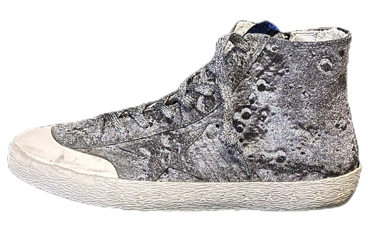 Golden Goose Stylish Skateboarding Shoes Men's Silver Moon Limited Edition