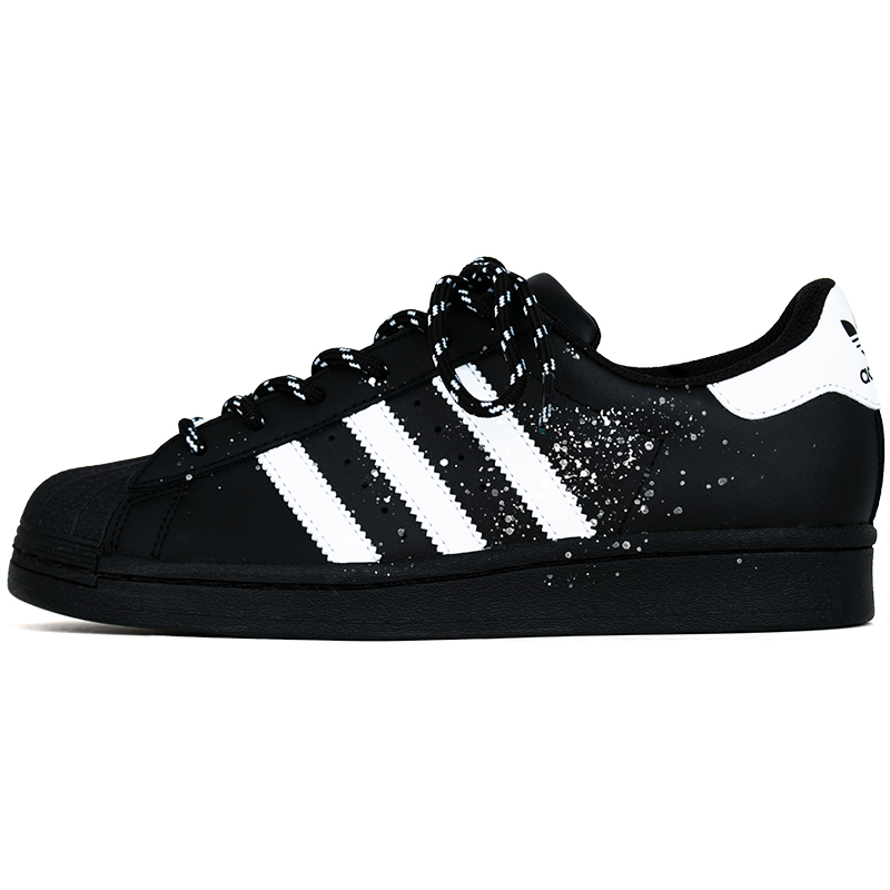 Adidas Originals SUPERSTAR Starry Sky Knight Abrasion Resistant Low Top Skateboard Shoes Unisex Black White