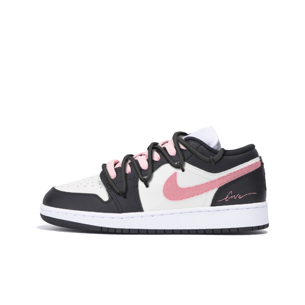 Jordan Air Jordan 1 LOW Milk Berry Cushioning Anti-Slip And Wear-Resistant Low-Top Skateboard Shoes GS Black White Pink