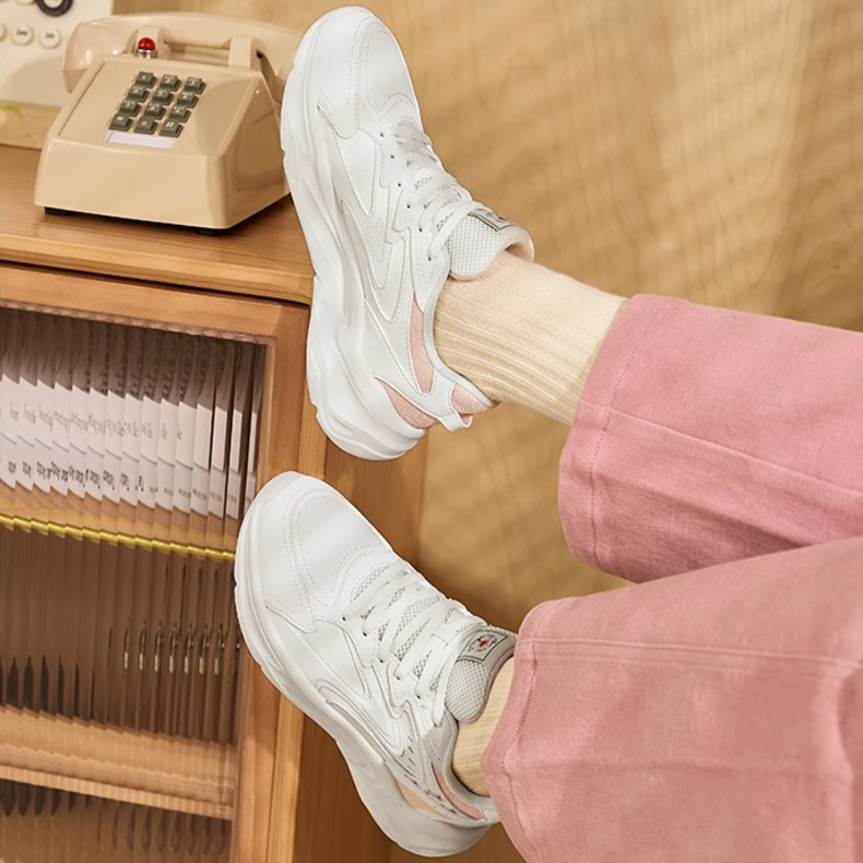 361° Kesar 2 Anti-Slip Wear-Resistant Low-Top Casual Running Shoes Women's White Pink купить в интернет-магазине Yoocart с быстрой доставкой по России.