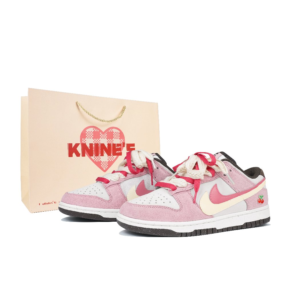 Nike Dunk Low-Top Skateboard Shoes Women's White Pink