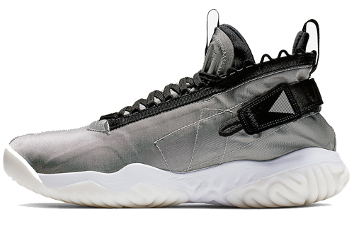 JORDAN Proto React Metallic Silver