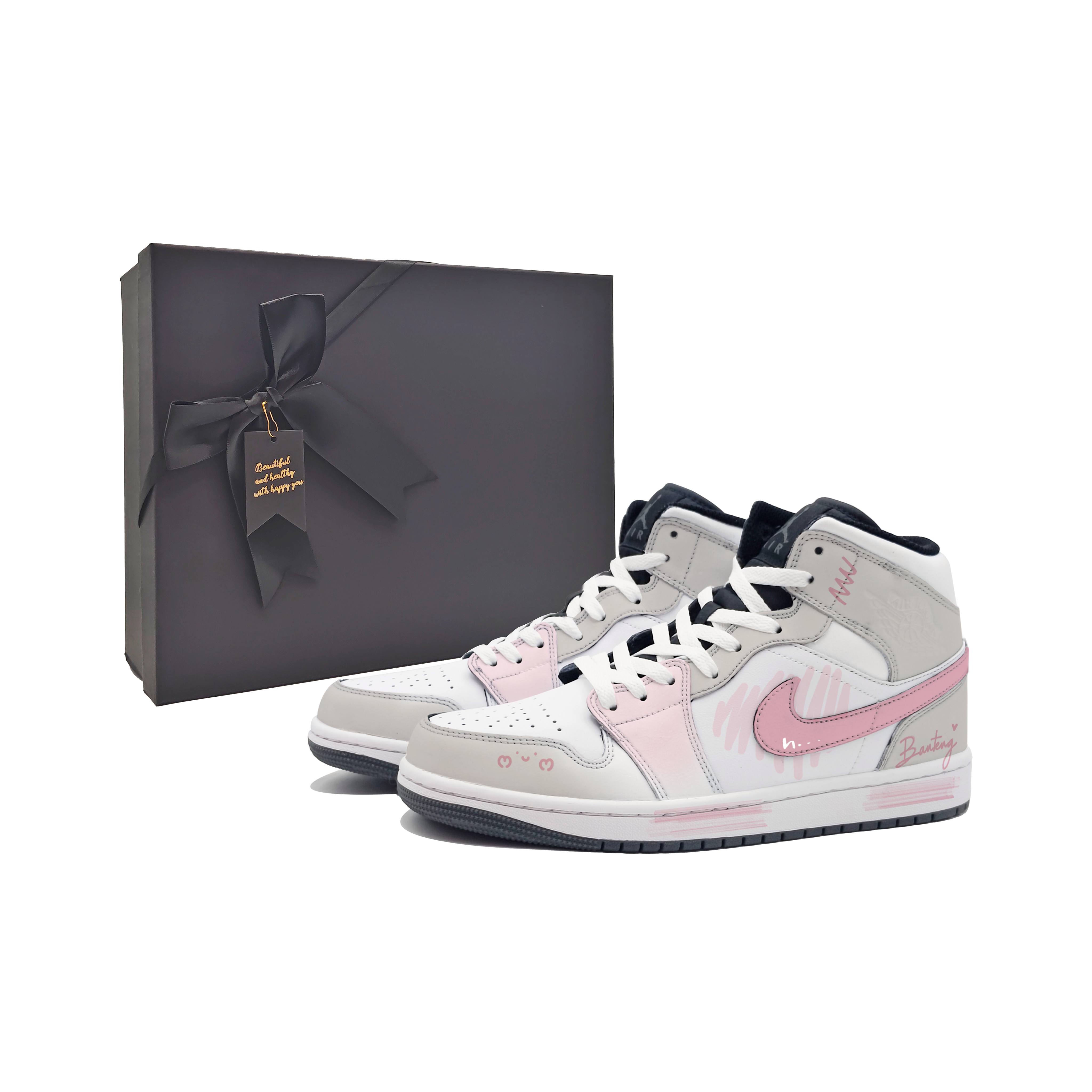 Jordan Air Jordan 1 Sweet Pink Love Trace Abrasion Resistant Mid top Vintage Basketball Shoes Unisex Gray Pink