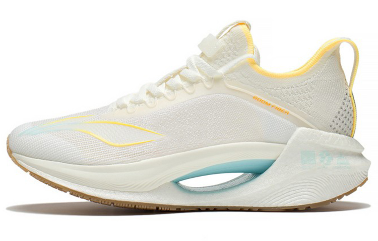 LiNing Jueying Essential Slip-Resistant Breathable Low-Top Running Shoes Women's White Yellow