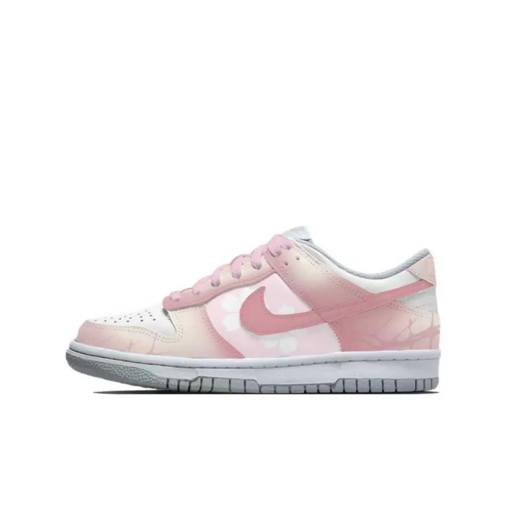 Nike Dunk GS Abrasion Resistant Slip Resistant Low top Skateboard Shoes, Women's Women's GS