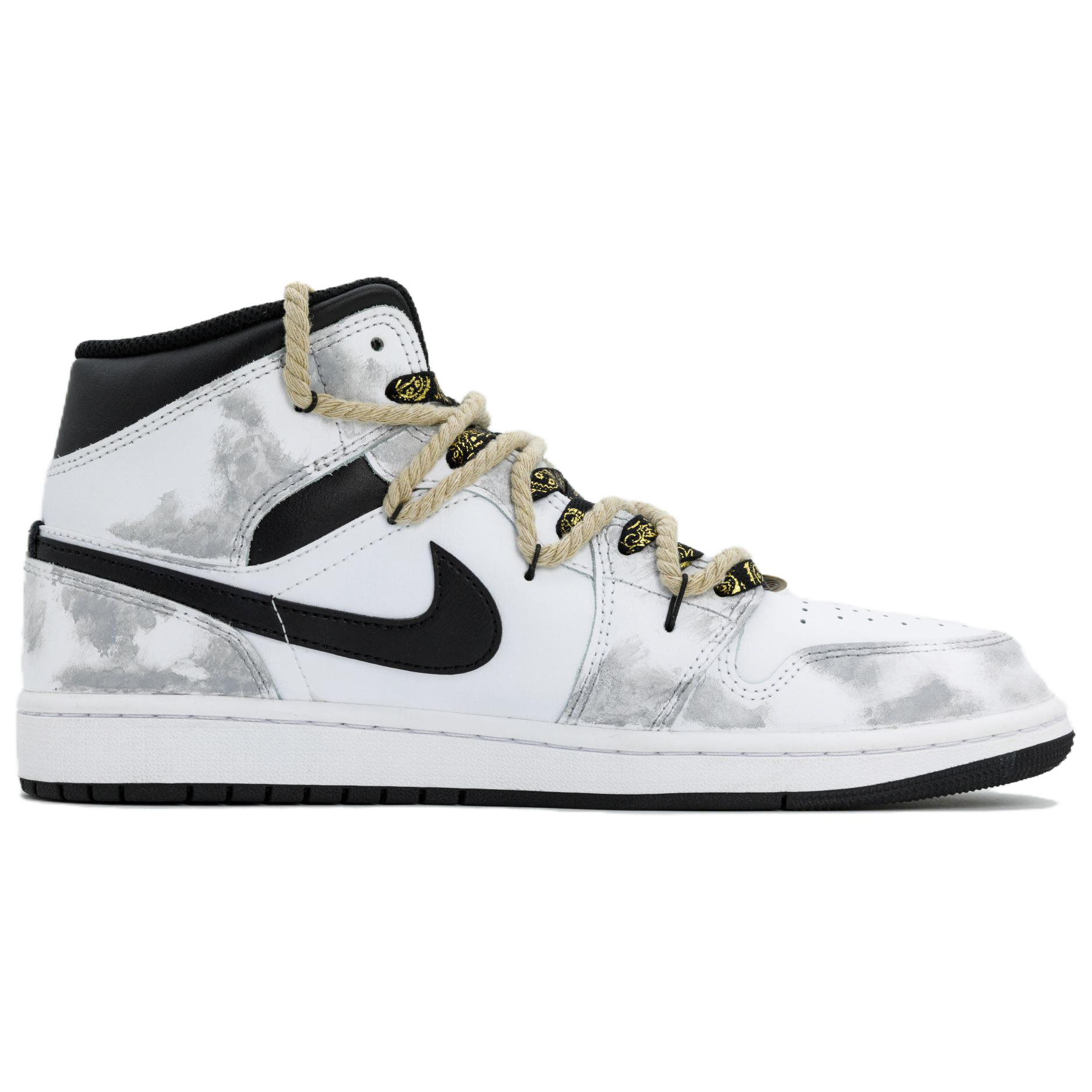 Jordan Air Jordan 1 Basketball Shoes Men Mid Top White/Black купить в интернет-магазине Yoocart с быстрой доставкой по России.