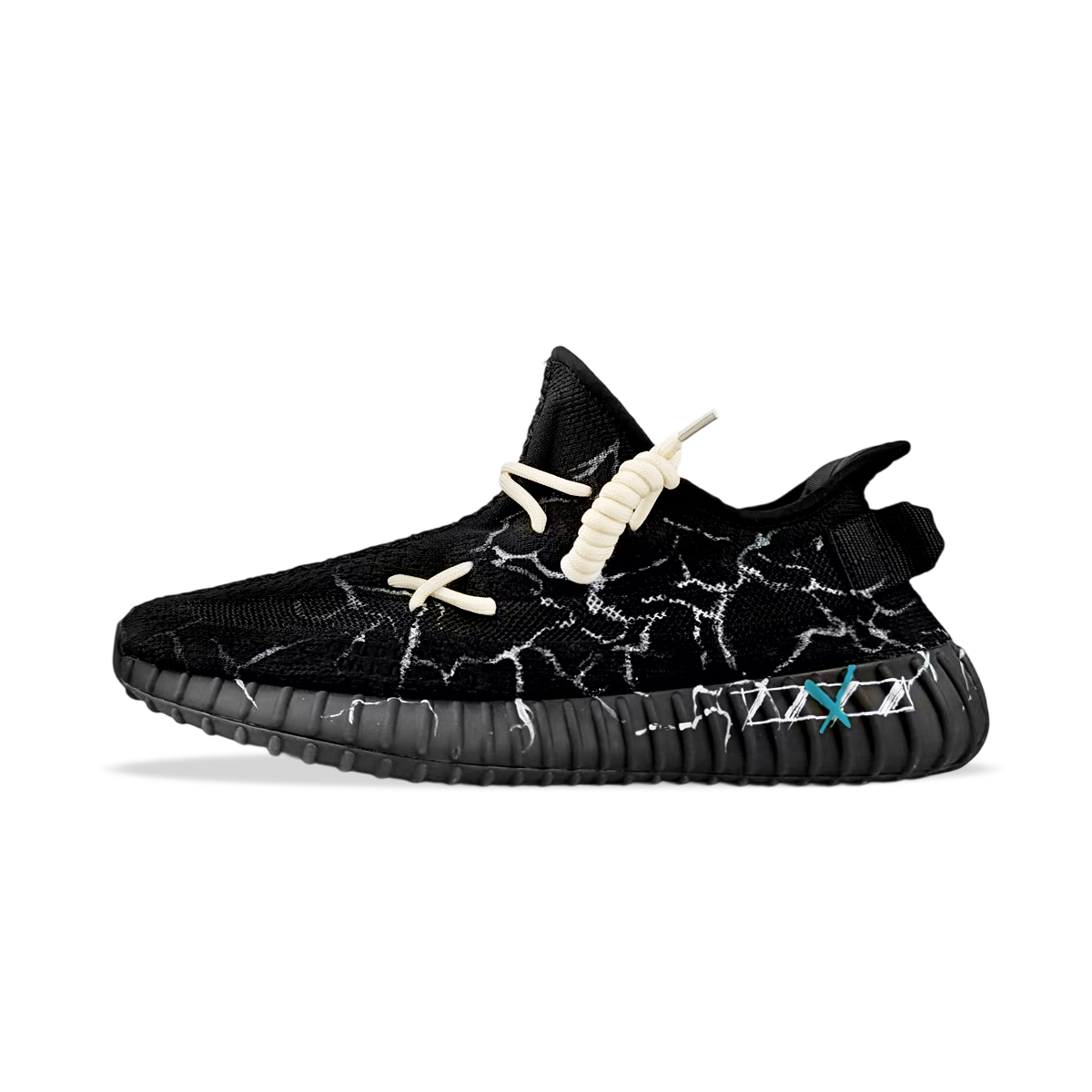 Adidas Originals Yeezy Boost 350 V2 Abrasion Resistant Low top Casual Shoes Unisex Black White купить в интернет-магазине Yoocart с быстрой доставкой по России.